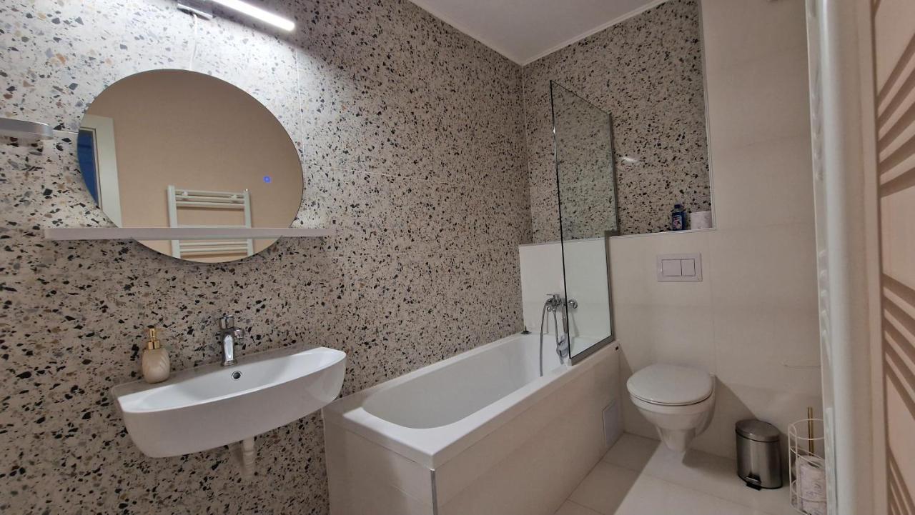 West Homes 34 Oradea Luaran gambar